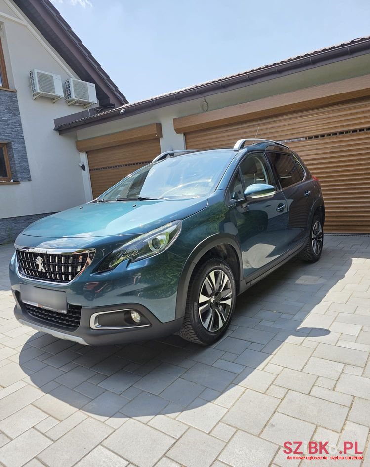 2018' Peugeot 2008 photo #3