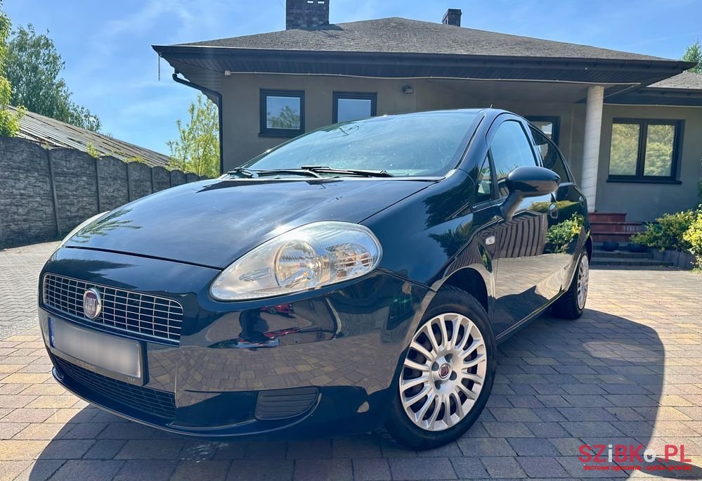 2009' Fiat Punto 1.4 Easy S&S Euro6 photo #1