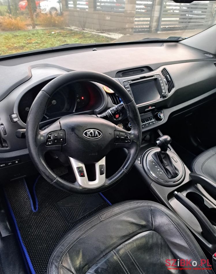 2011' Kia Sportage 2,0 Crdi Awd Spirit photo #5