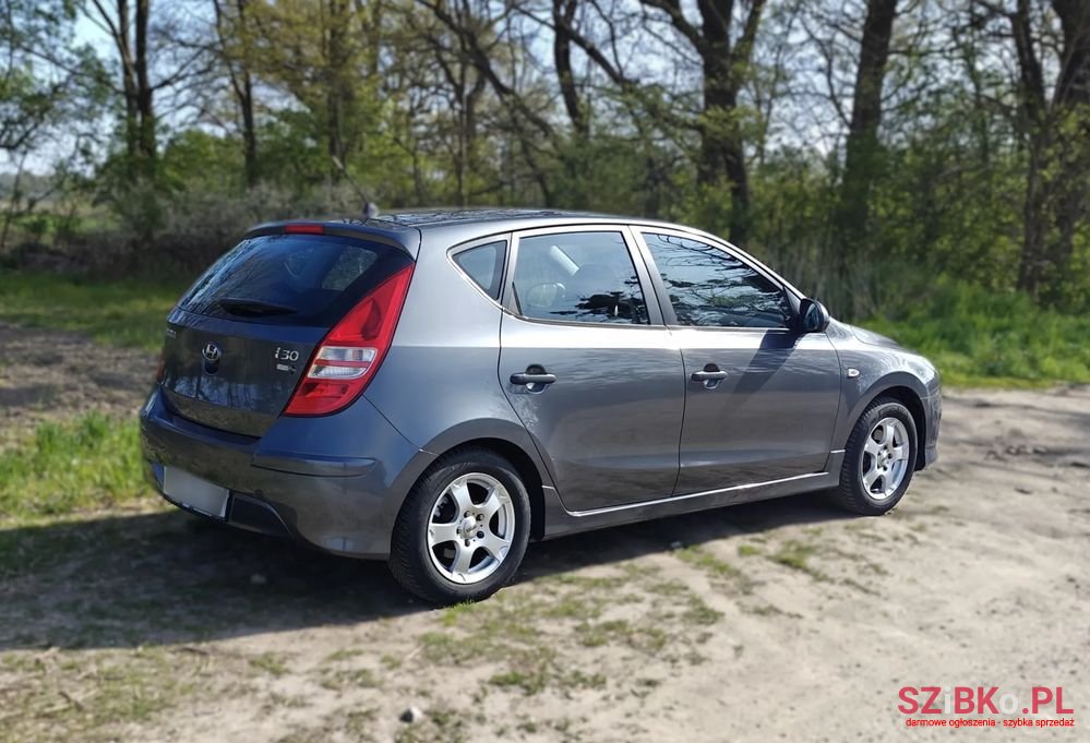 2010' Hyundai i30 photo #4