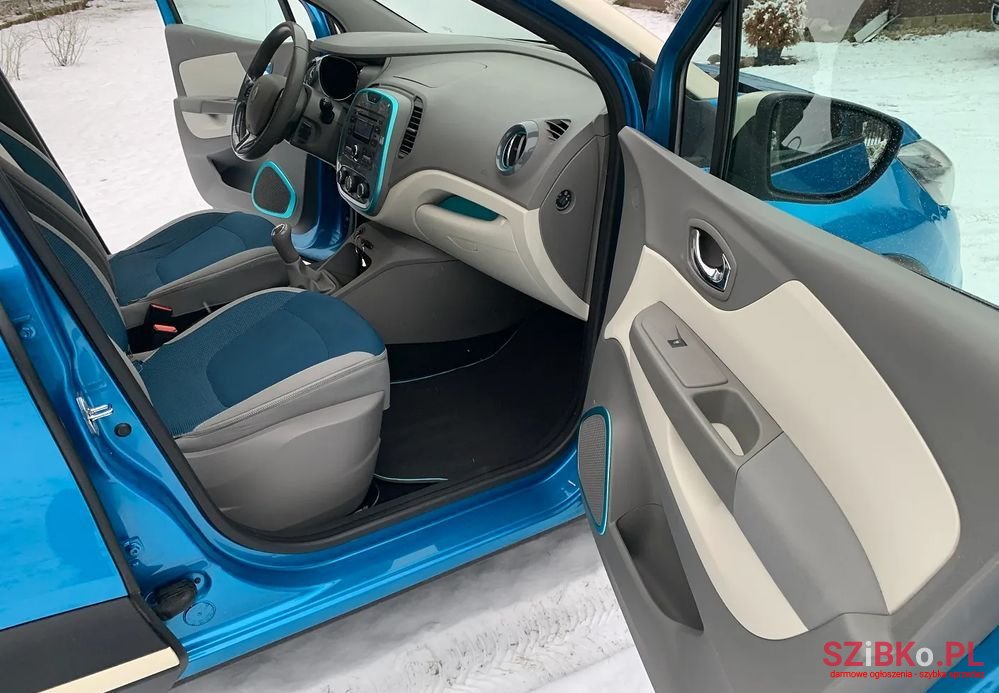 2013' Renault Captur photo #6