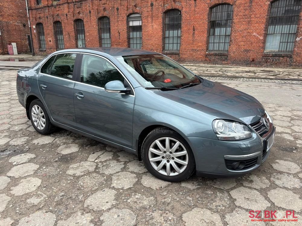 2007' Volkswagen Jetta photo #1