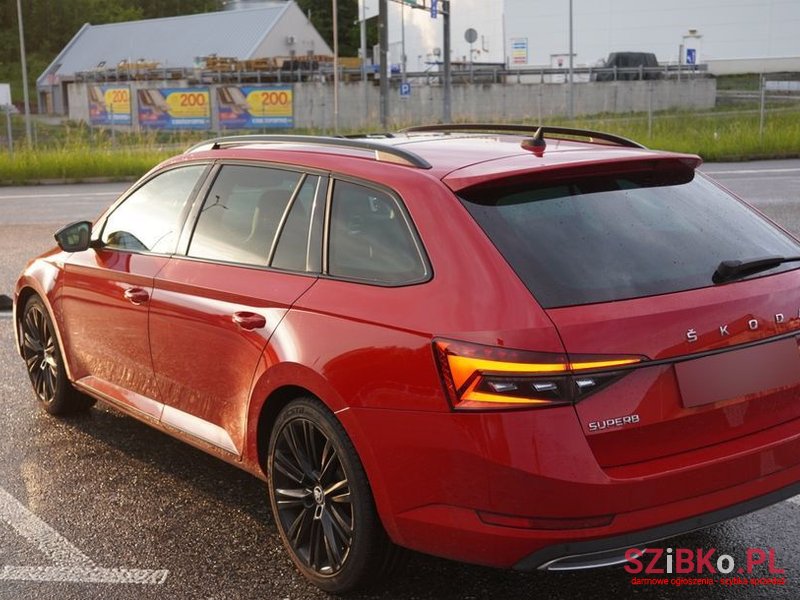 2019' Skoda Superb photo #4