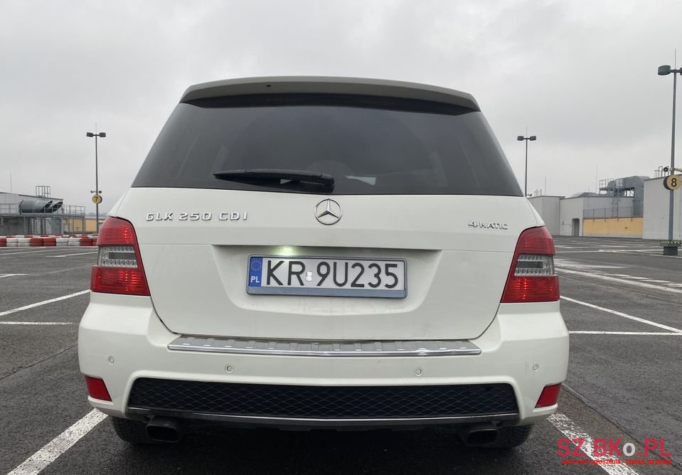 2010' Mercedes-Benz Glk photo #5