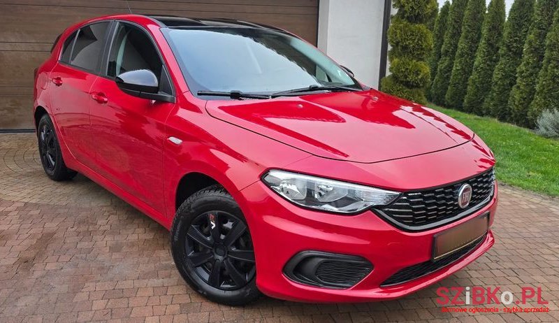 2017' Fiat Tipo photo #1