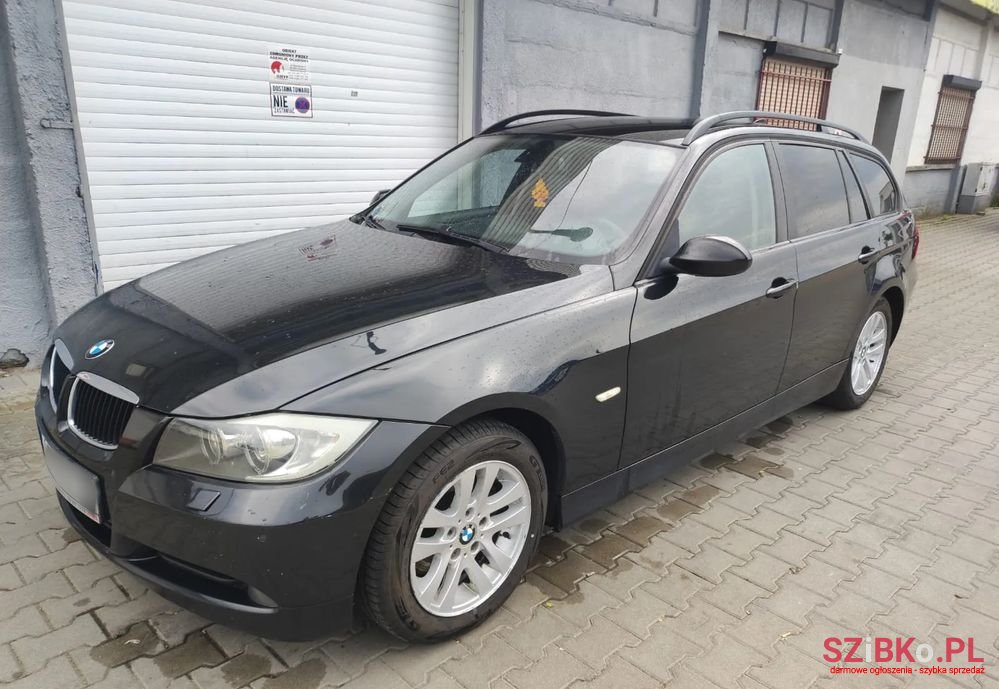 2008' BMW 3 Series 320D photo #2