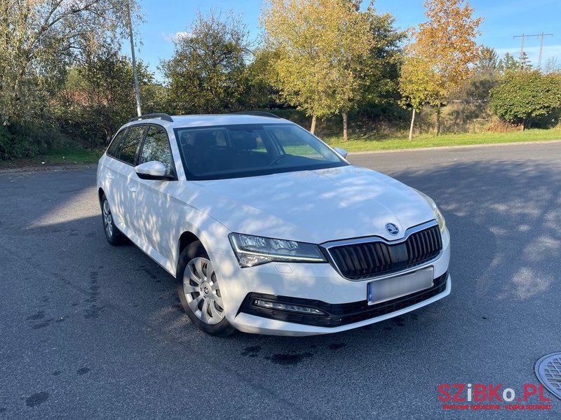 2020' Skoda Superb 1.5 Tsi Act Ambition photo #3