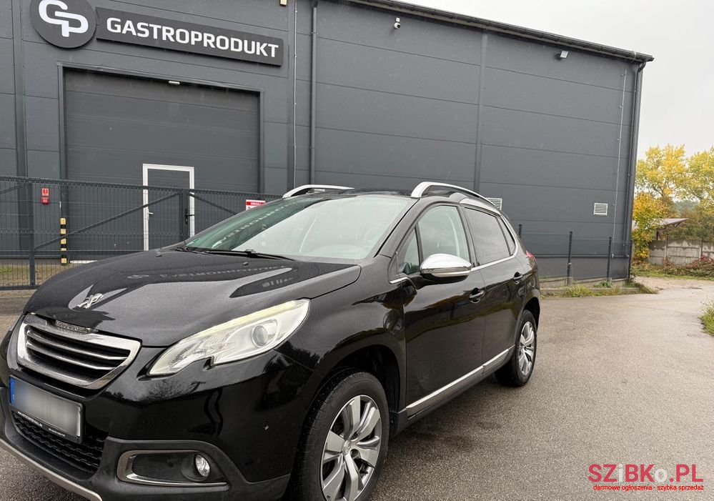2014' Peugeot 2008 120 Vti Allure photo #2