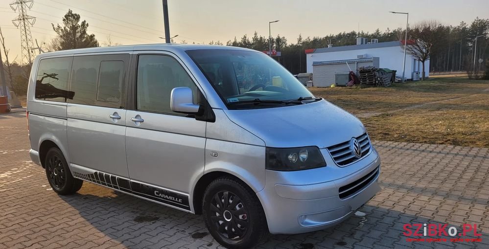 2005' Volkswagen Caravelle photo #5