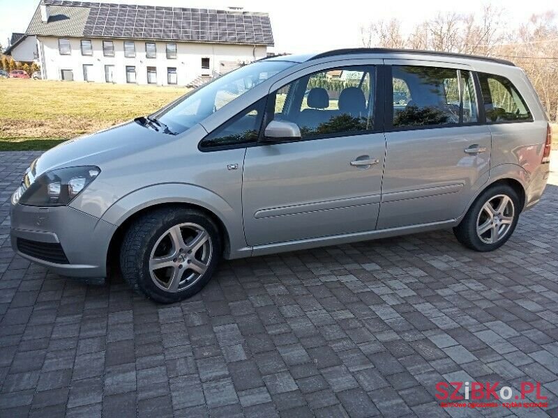 2006' Opel Zafira photo #2