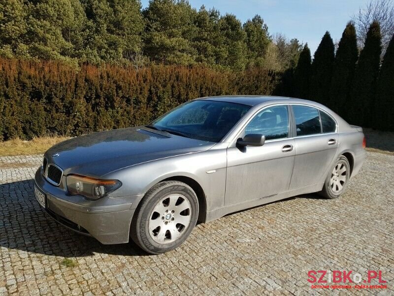 2004' BMW Seria 7 photo #1