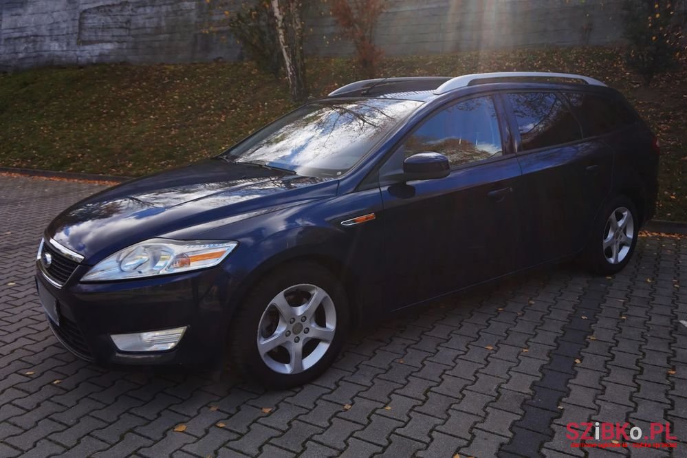 2008' Ford Mondeo 1.8 Tdci Ghia photo #2