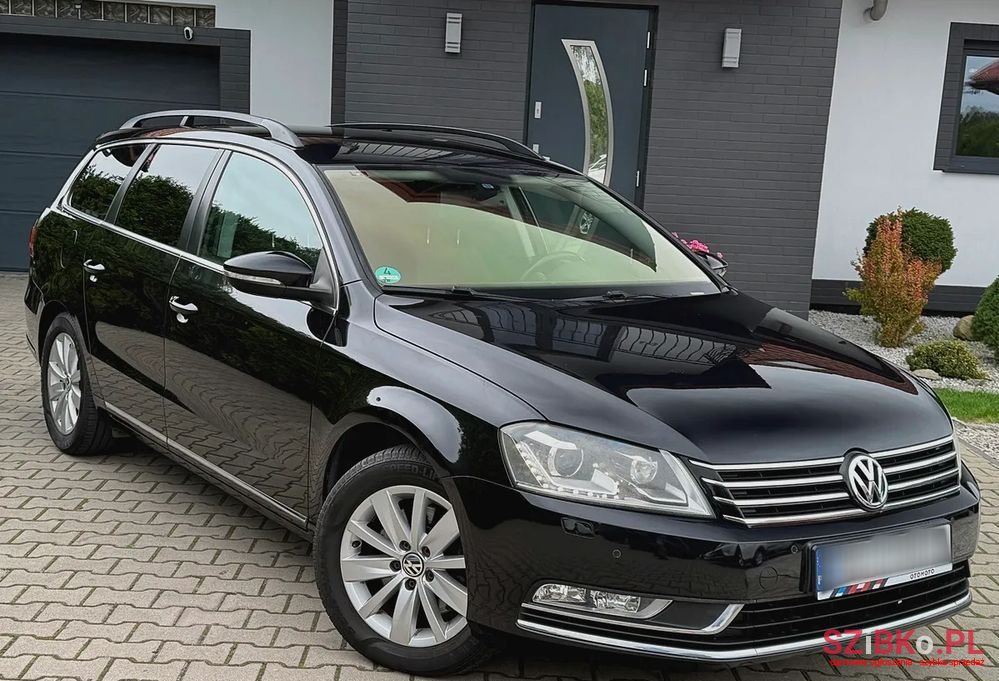 2013' Volkswagen Passat 2.0 Tdi Highline photo #1