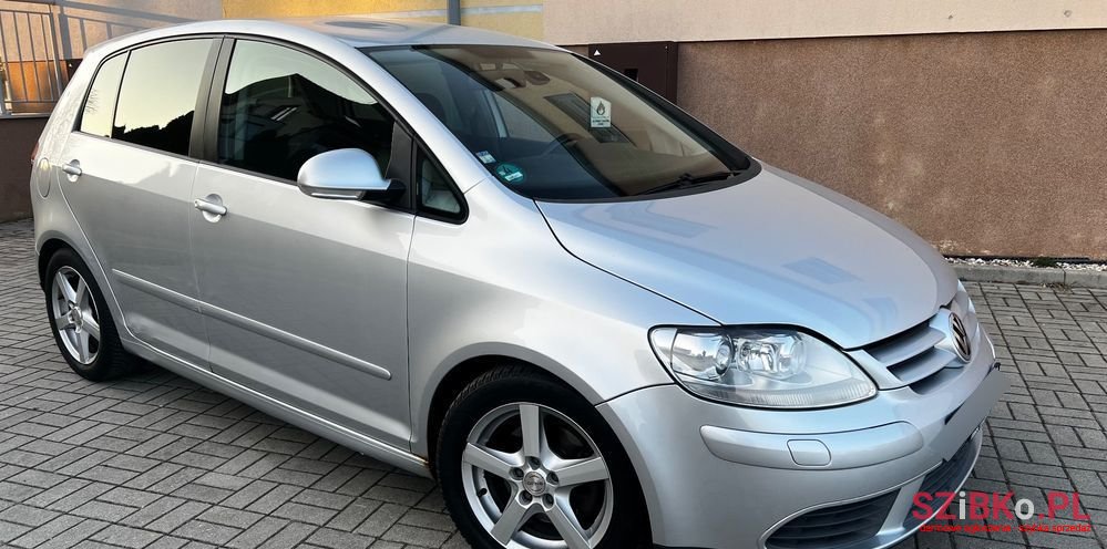 2006' Volkswagen Golf Plus photo #1