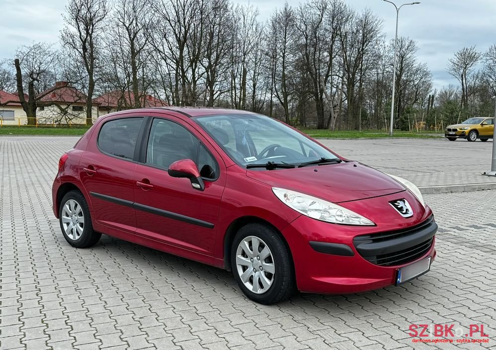 2008' Peugeot 207 1.4 Trendy photo #1