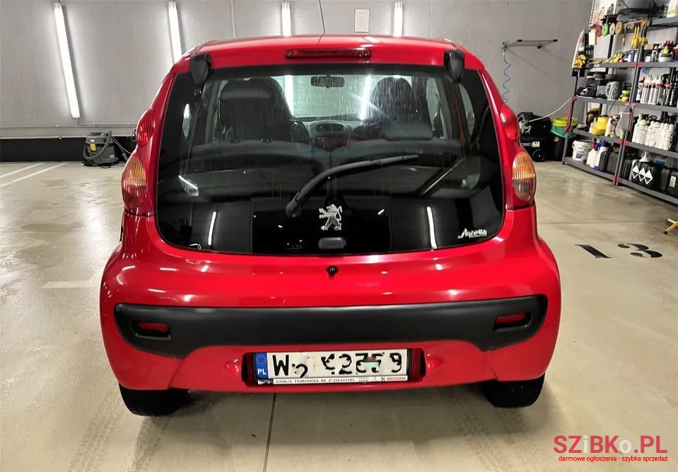 2007' Peugeot 107 photo #4