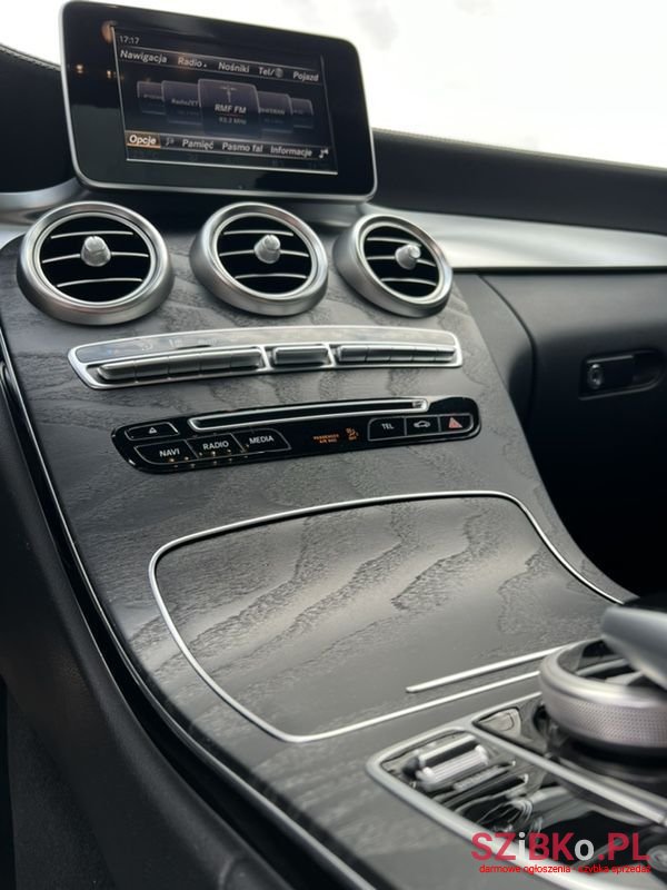 2017' Mercedes-Benz C-Class photo #2