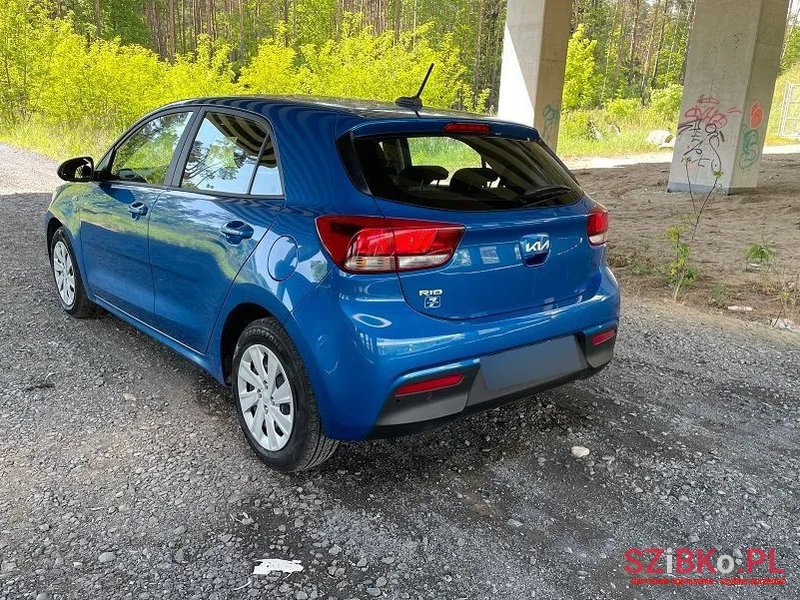 2021' Kia Rio 1.2 L photo #6
