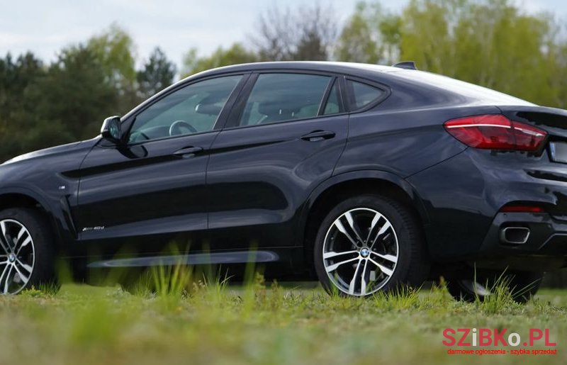 2019' BMW X6 Xdrive40D photo #6