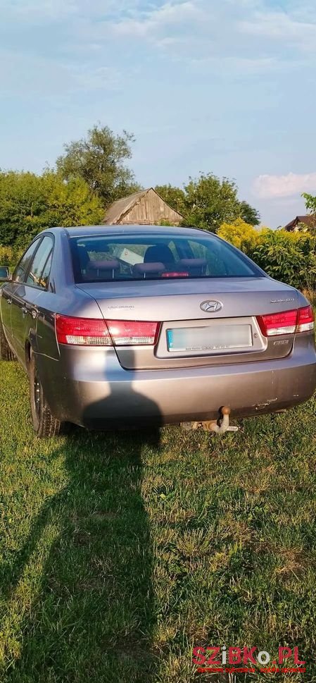 2007' Hyundai Sonata photo #3