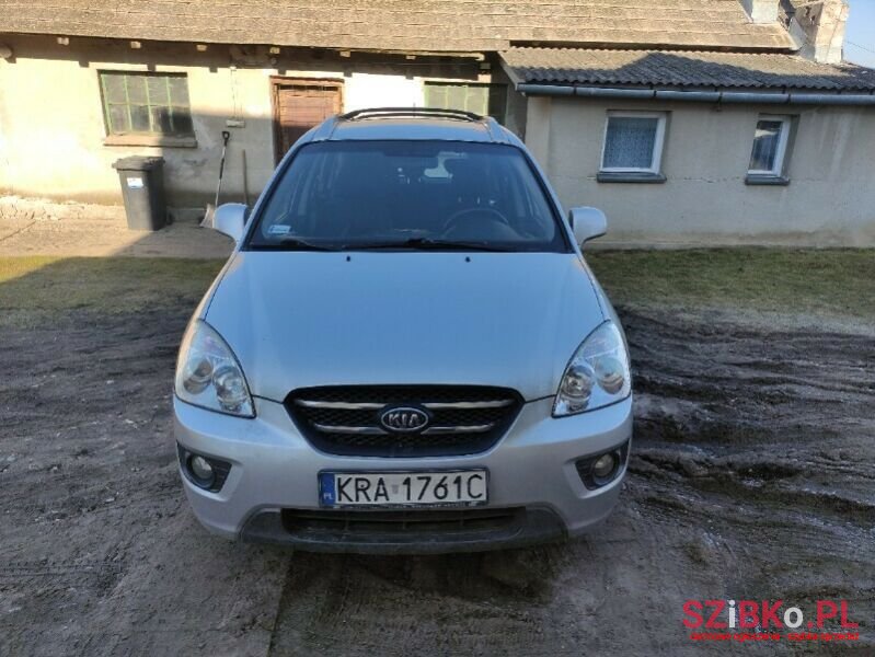 2007' Kia Minivan photo #6