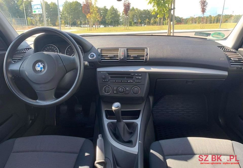 2005' BMW Seria 1 photo #5
