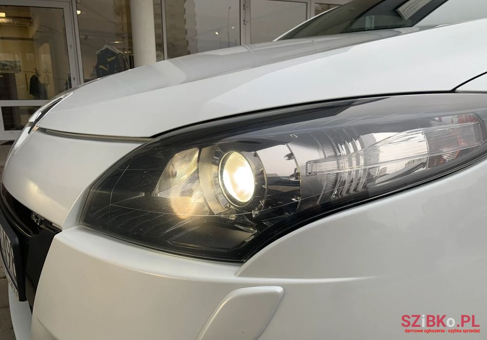 2012' Renault Megane 2.0 16V Tce Gt photo #6