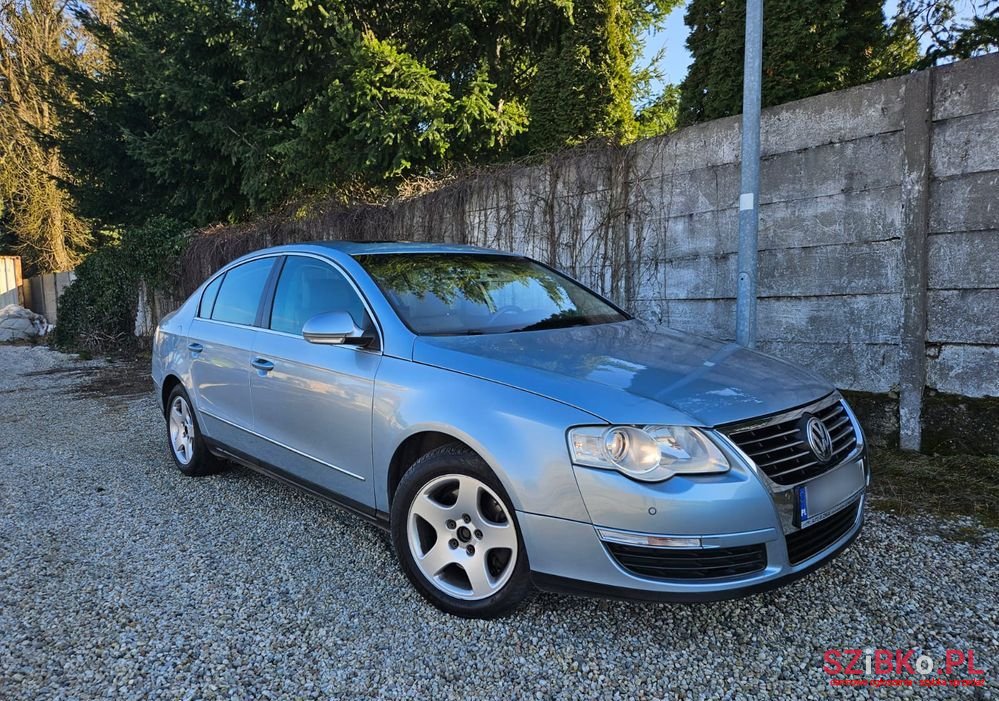 2006' Volkswagen Passat photo #1