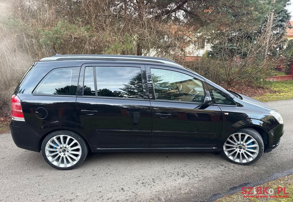2007' Opel Zafira 2.0 Turbo Sport photo #5