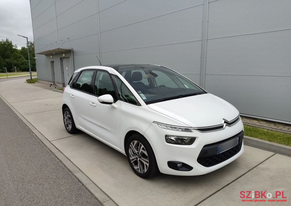2014' Citroen C4 Picasso photo #1