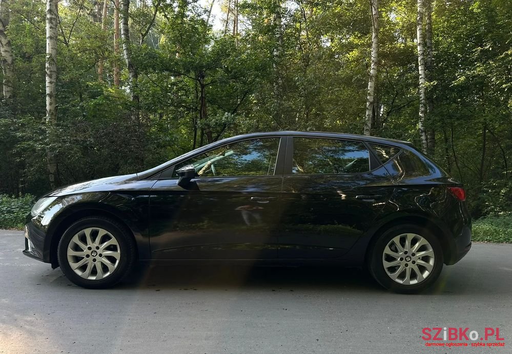 2014' SEAT Leon photo #2