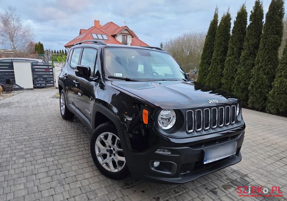 2014' Jeep Renegade photo #2