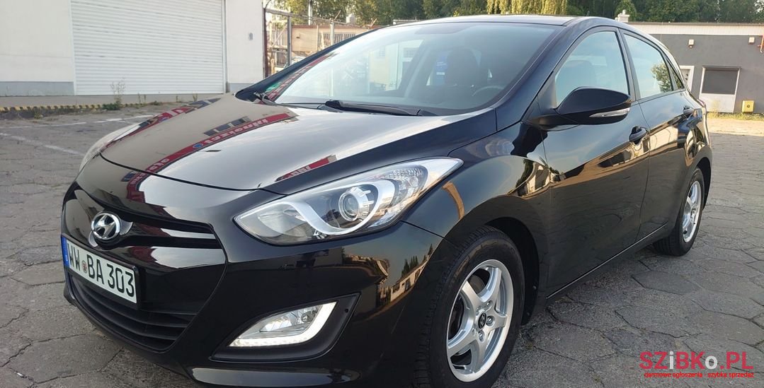 2013' Hyundai i30 photo #3