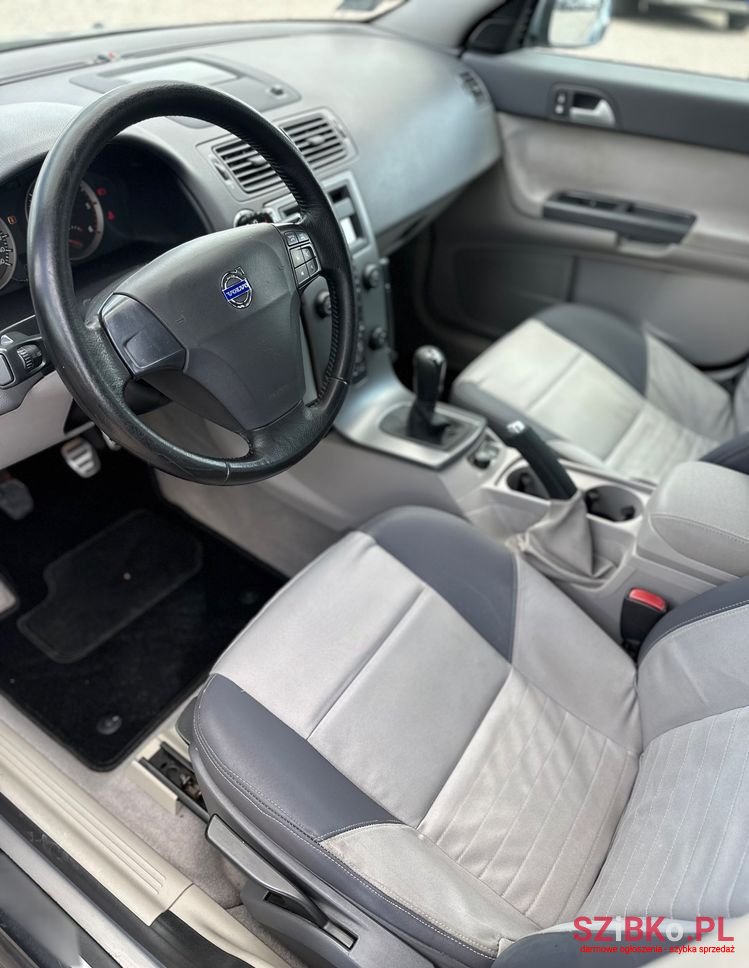 2006' Volvo V50 2.0D photo #6
