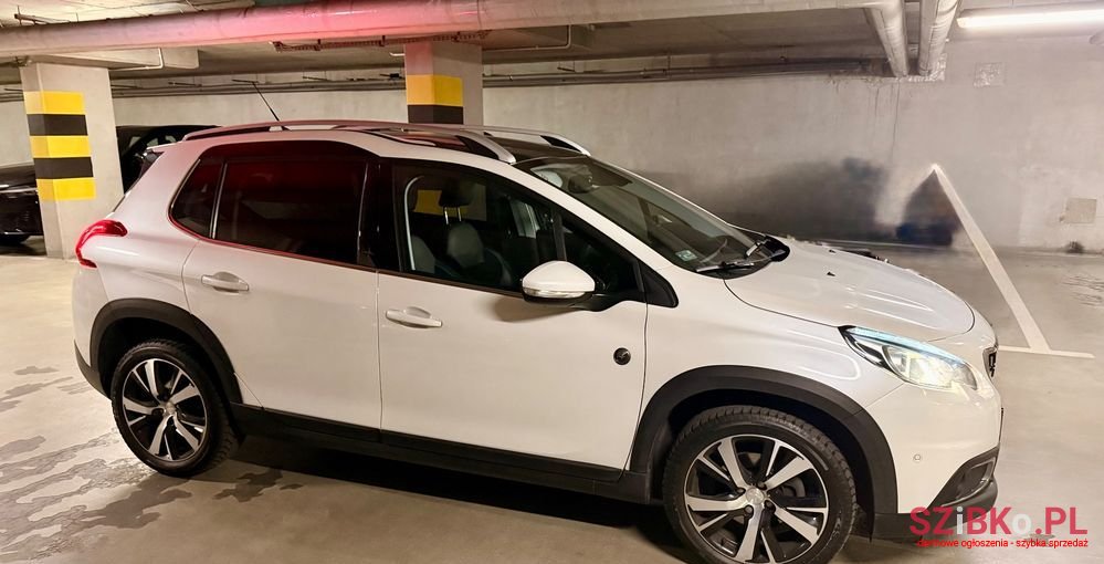 2018' Peugeot 2008 photo #1