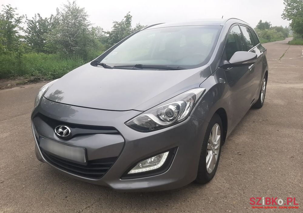 2013' Hyundai i30 photo #3