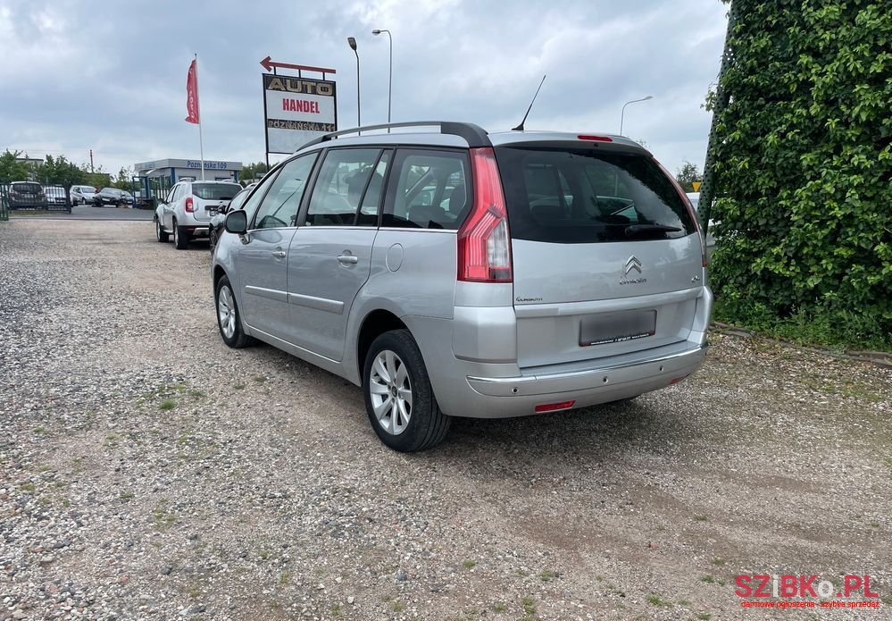2012' Citroen C4 Grand Picasso photo #6