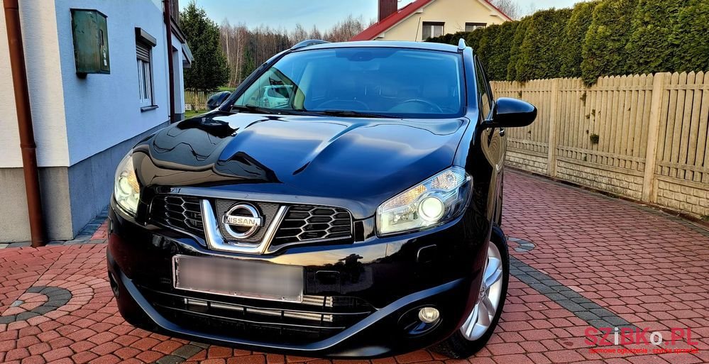 2013' Nissan Qashqai 1.6 Dci Tekna photo #2