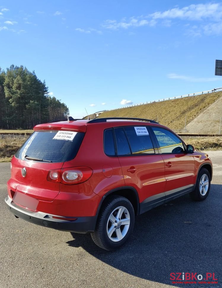 2008' Volkswagen Tiguan photo #3