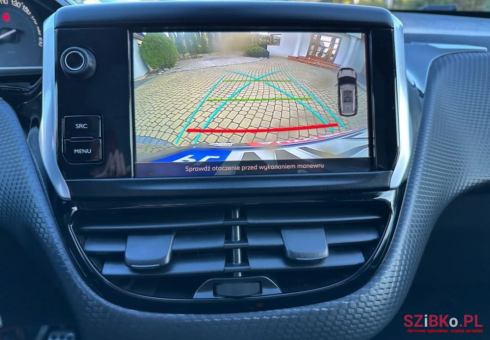 2017' Peugeot 2008 photo #5