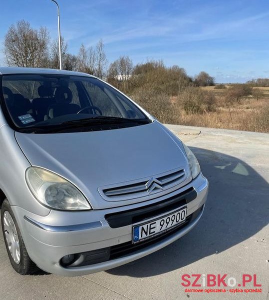 2004' Citroen Xsara Picasso photo #5