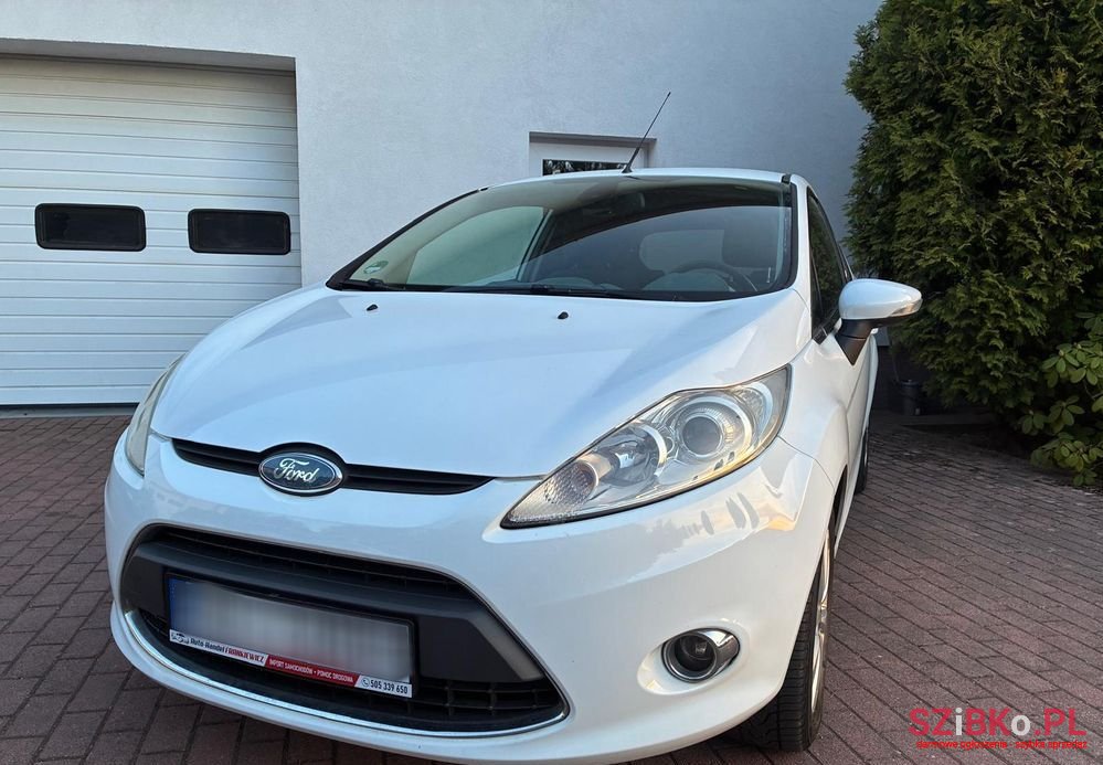 2009' Ford Fiesta 1.25 Titanium photo #6