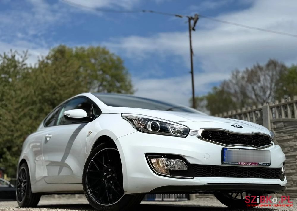 2013' Kia Ceed Pro Ceed photo #2