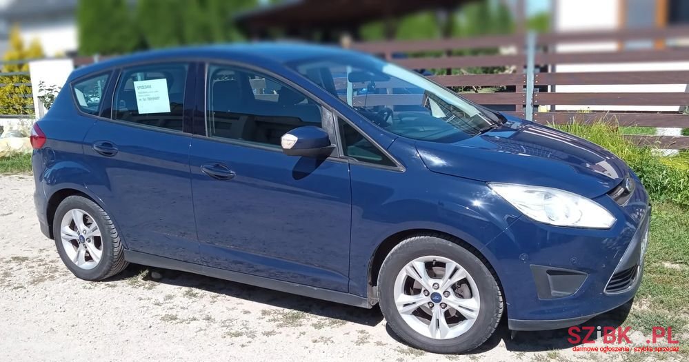 2013' Ford C-MAX photo #1