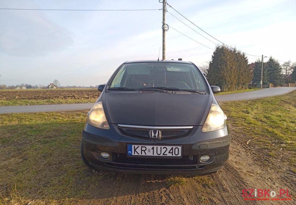 2004' Honda Jazz photo #2