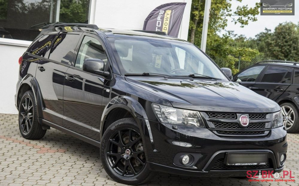 2016' Fiat Freemont photo #1