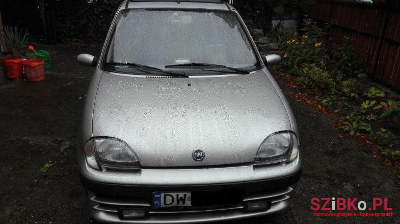 2003' Fiat Seicento photo #3