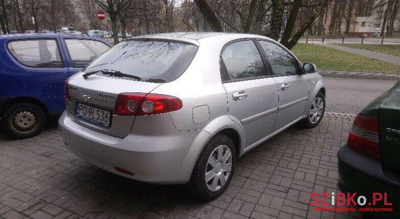 2006' Daewoo Nubira photo #2