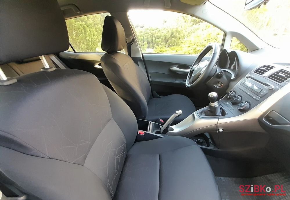 2007' Toyota Auris 1.4 Vvt-I Terra photo #6