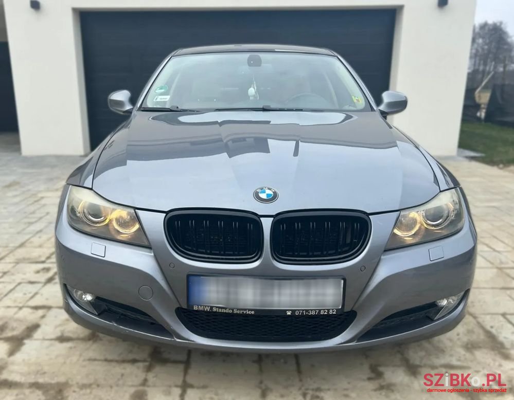 2008' BMW 3 Series 320D Xdrive photo #2